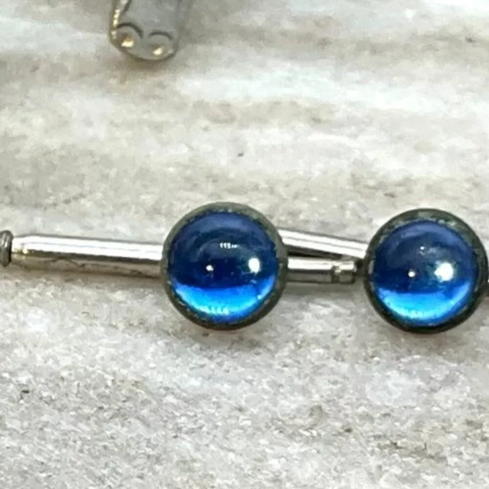 Vintage Blue Cabochon Silver Spring Toggle Clasp Cufflinks Gorgeous